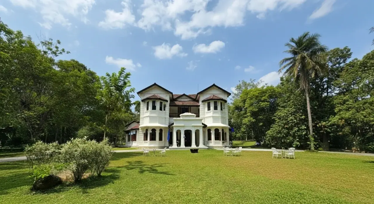 Bibile Walauwa
